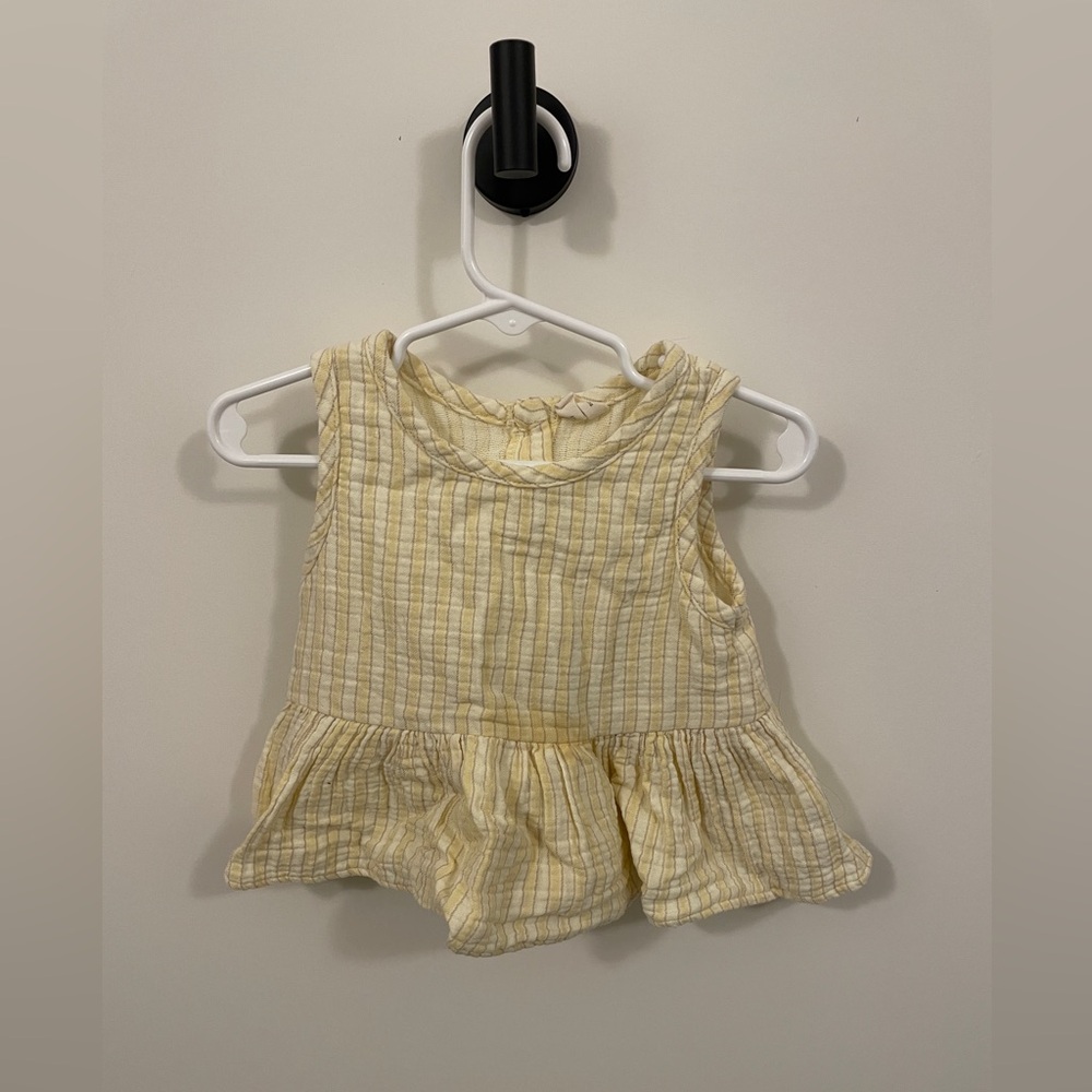 Quincy Mae size 18-24 months striped tank top.